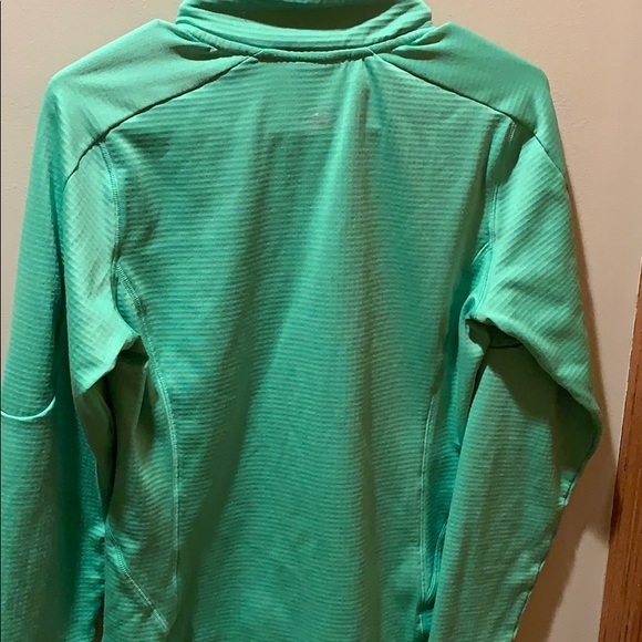 Under Armour quarter zip top - Picture 4 of 5
